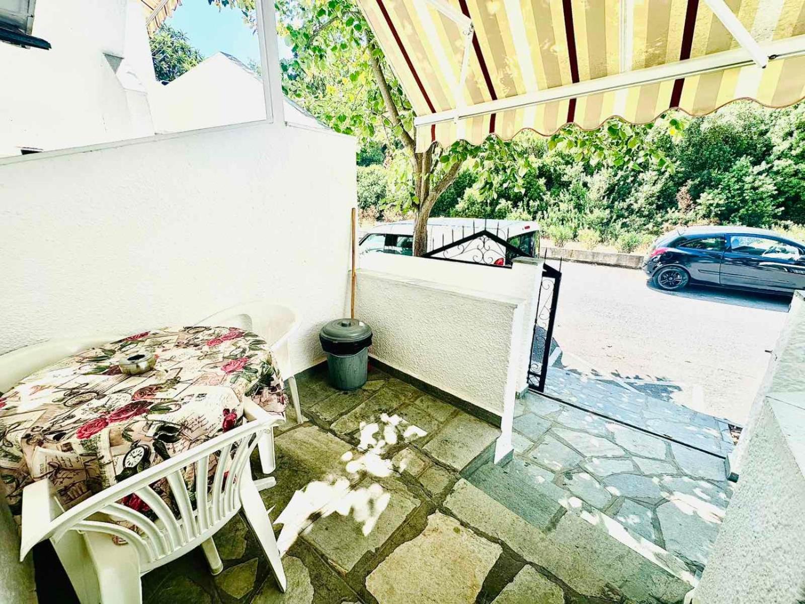 Argo Apartments Néa Potídea Szoba fotó