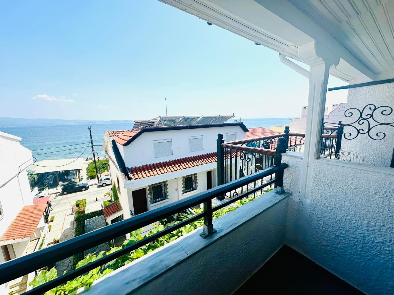 Argo Apartments Néa Potídea Szoba fotó
