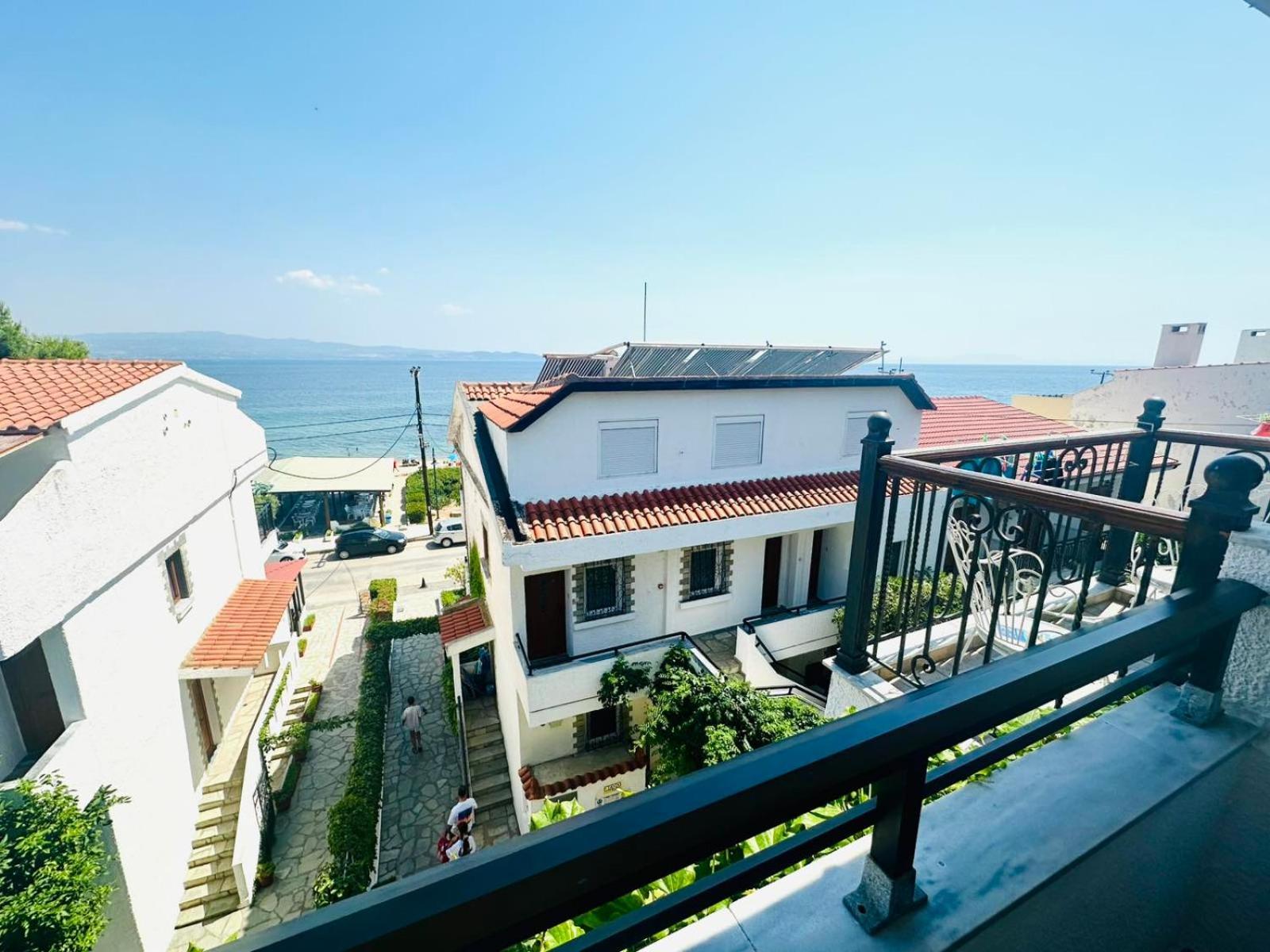 Argo Apartments Néa Potídea Szoba fotó